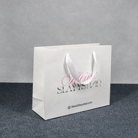 Sac à provisions en papier de qualité supérieure imprimé personnalisé de luxe avec poignée en ruban réutilisable
