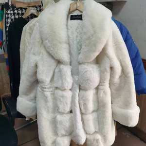 Fardos <span class=keywords><strong>de</strong></span> ropa usada para mujer, abrigo <span class=keywords><strong>de</strong></span> <span class=keywords><strong>piel</strong></span> <span class=keywords><strong>de</strong></span> <span class=keywords><strong>segunda</strong></span> <span class=keywords><strong>mano</strong></span>, abrigo <span class=keywords><strong>de</strong></span> <span class=keywords><strong>piel</strong></span> suave <span class=keywords><strong>de</strong></span> gran venta para mujer, 45-100KG por fardo - Product Image 6