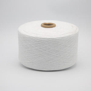 Fil recyclé doux à extrémités ouvertes Ne 10s/1 12/1, mélange 35% coton/polyester, fil textile filé pour tricot, Vietnam, facile à utiliser - Product Image 3