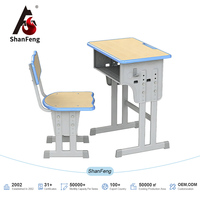 Ensemble bureau et chaise pour étudiants en HDF ignifuge, hauteur réglable, avec poche pour sac à dos, pour salles de classe du collège et du lycée (vente en gros)