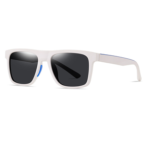 Diseñador <span class=keywords><strong>de</strong></span> la <span class=keywords><strong>marca</strong></span> top <span class=keywords><strong>plano</strong></span> TR90 marco mate almohadilla nasal <span class=keywords><strong>de</strong></span> goma Premium moda hombres gafas <span class=keywords><strong>de</strong></span> sol polarizadas logotipo personalizado con cajas - Product Image 6