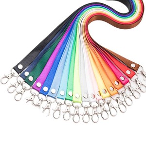 Promotional 1.5mm Standard Lobster Clip Custom Lanyards | Integrated Badge Holder ID Lanyards for Trade Shows