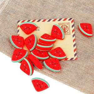 Miglior prezzo commestibile anguria giocattolo per la dentizione del bambino accessori per catena del ciuccio <span class=keywords><strong>penna</strong></span> in Silicone per serie di frutta - Product Image 3