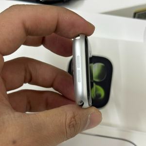 Reloj Original <span class=keywords><strong>Serie</strong></span> 11 Versión Estadounidense Esim GPS + Celular 42mm/46mm Caja de Titanio Grado A+ 99% Nuevo - Product Image 6