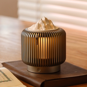 ลำโพงอัลกุรอานอัจฉริยะ WESLAMIC Nurdio สีแชมเปญโกลด์ สำหรับห้องเด็กและห้องอ่านหนังสือ พร้อมนาฬิกาอะซานสำหรับไฟกลางคืน ควบคุมผ่านรีโมทและแอป - Product Image 1