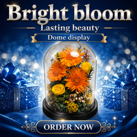 Nouveautés Vente en Gros Cadeaux Personnalisés OEM Bouquet de Roses et Tournesols Préservés sous Cloche en Verre Premium Fête des Mères Noël