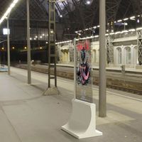 Affichage transparent vertical d'Oled de plancher debout panneau d'écran de 55 pouces avec le support effets transparents étonnants d'affichage