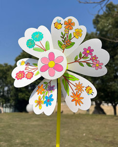 Set di mulini a vento in carta da dipingere e assemblare per bambini, a tema mondo animale, kit per attività artigianali all'aperto - Product Image 6