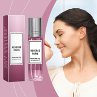 Eau parfumée à la pivoine et à la fraise, au parfum longue durée et au design portable, est un parfum de niche, léger et rafraîchissant.