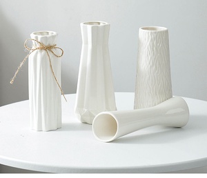 <span class=keywords><strong>Vaso</strong></span> per Composizioni Floreali in Stile Europeo, Portafiori in Ceramica Bianca Semplice e Accessorio Decorativo per Fiori Freschi Idroponici - Product Image 3