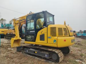 Excavatrice Komatsu Pc70-8 d'occasion la plus vendue, modèle 2022, poids opérationnel de 6500 kg, roulement de moteur, excellent état, certifiée - Product Image 2