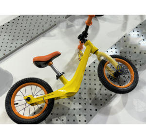 Vélo de sport sans pédales, trottinette pour bébé, vélo d'équilibre pour enfants, vente en gros - Product Image 1