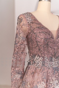 Mily Nupcial LWC8178 Vestidos de lujo Noche Con cuentas A-line Manga larga Escote en V Elegante Lentejuelas Hasta el suelo Vestidos de fiesta - Product Image 5