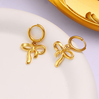 Étanche Ins or 18 carats plaqué PVD acier inoxydable papillon nœud papillon pendentif collier boucle d'oreille ensemble pour les femmes bijoux cadeau