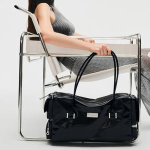 Borsa in Vera Pelle di Lusso a Doppio Strato in Poliestere con Fibbia Metallica e Ampio Spazio di Stoccaggio per Donne - Product Image 2