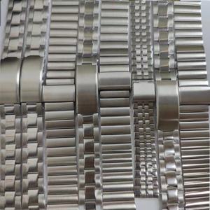 Bracelets de montre en gros, robustes, solides, respirants, en acier inoxydable, personnalisés, de luxe, pour hommes et femmes, bracelets de montre en gros - Product Image 2