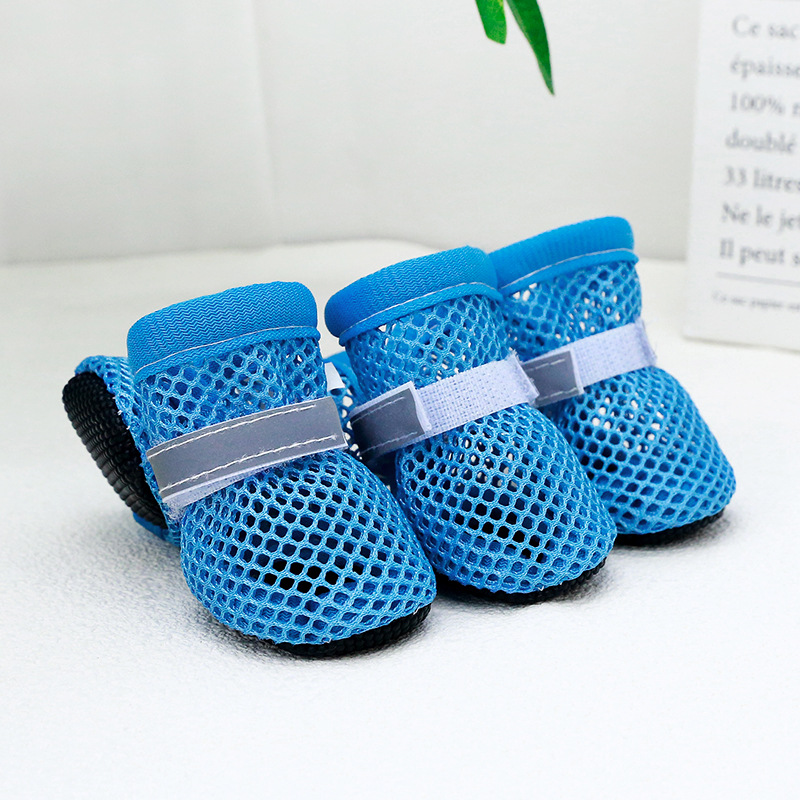 Zapatos de malla con cordones y rayas reflectantes