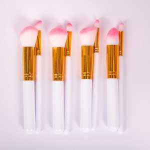 Set de Brochas de Maquillaje Profesional para Rostro, 10 Piezas, Brochas Sintéticas Premium para Base, Polvo, Corrector, Sombras de Ojos, Rubor, Viaje - Product Image 5