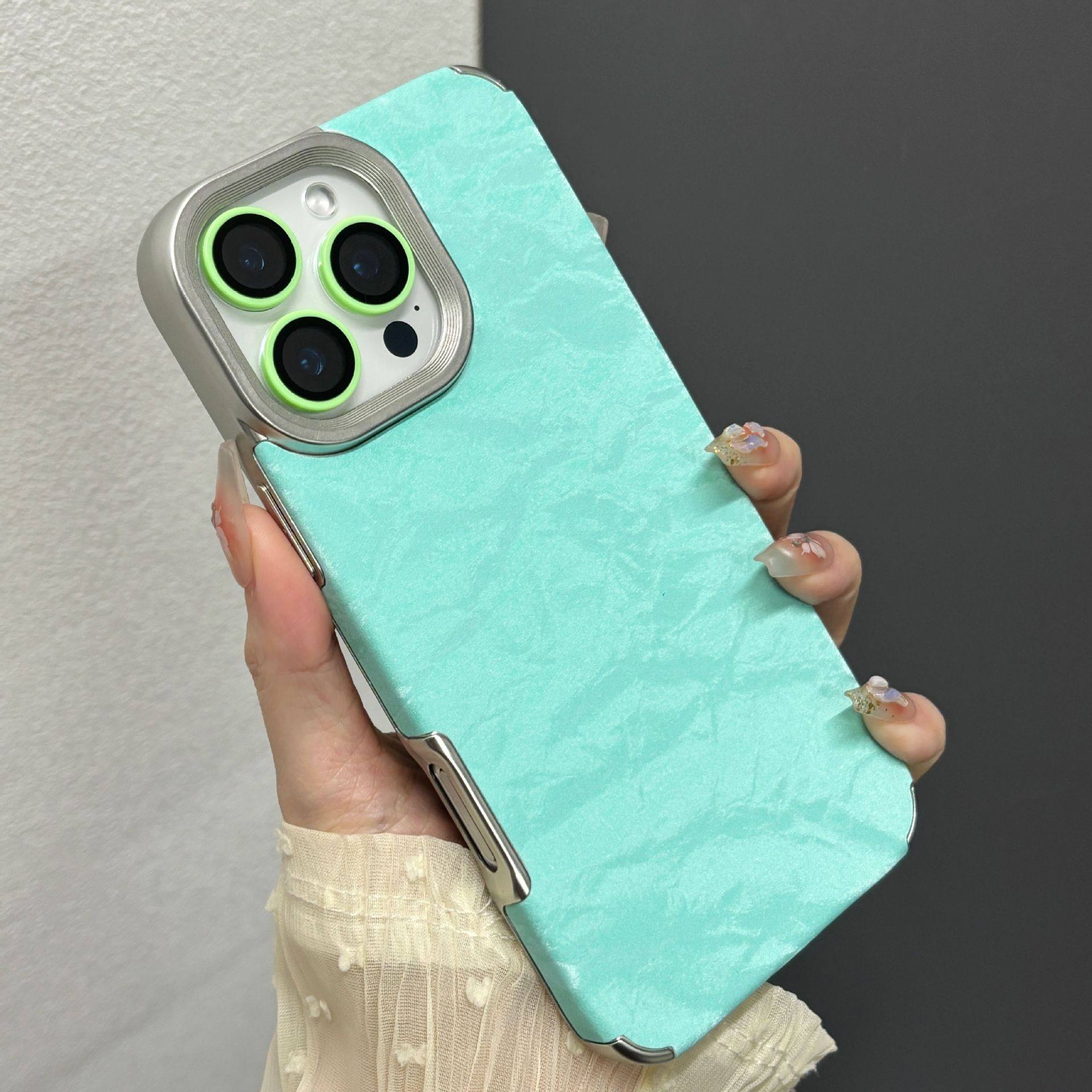 สีเขียว