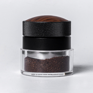 Prensador y Distribuidor de Café Espresso Portátil de Acero Inoxidable con Tapa de Madera de Nogal de 51 mm, 53 mm, 58,35 mm - Product Image 4