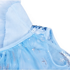 Elsa <span class=keywords><strong>Costume</strong></span> <span class=keywords><strong>2</strong></span> robes <span class=keywords><strong>de</strong></span> princesse pour filles <span class=keywords><strong>Costume</strong></span> <span class=keywords><strong>de</strong></span> <span class=keywords><strong>reine</strong></span> <span class=keywords><strong>des</strong></span> <span class=keywords><strong>neiges</strong></span> avec accessoires Filles habiller jeu <span class=keywords><strong>de</strong></span> rôle robes <span class=keywords><strong>de</strong></span> fête d'anniversaire - Product Image 3