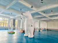 Dôme gonflable géant personnalisable en forme d'ours polaire mignon