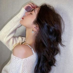 Pendientes de Botón Antiguos de Lujo de Alta Gama, Estilo Coreano de Dongdaemun, Moda Ligera y Exclusiva, Oro, Latón, Diamantes, Venta al por Mayor - Product Image 1