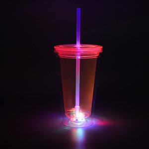 Bicchiere LED da 16 Oz per Feste, con Luci Lampeggianti, Bicchiere a Doppia Parete Illuminato - Product Image 6