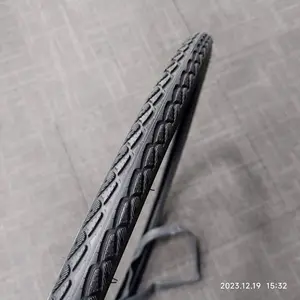 Neumático de bicicleta de alta calidad 700X23 700X25 700X28 30TPI Neumático de ciclismo antipinchazos para neumáticos de bicicleta de carretera