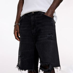 Shorts en jean vintage délavé noir pour hommes, coupe ample, taille basse, style streetwear, jorts baggy déchirés avec bords bruts - Product Image 4