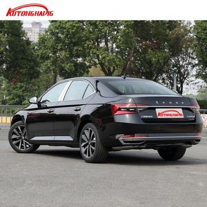 <span class=keywords><strong>SKODA</strong></span> <span class=keywords><strong>Superb</strong></span> Nuovo Modello 2025 Auto di Lusso a Benzina Berlina di Medie <span class=keywords><strong>Dimensioni</strong></span> Motore Turbo 1.4T 2.0T Cambio 7DCT - Product Image 4