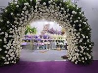 AB65-1 Desain Baru Rangkaian Bunga Horn Floral Latar Belakang Fotografi Dekorasi Acara Pesta Pernikahan Gapura Bunga Dengan Daun Hijau