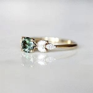 Anello quadrato verde da donna, accessorio semplice ed elegante per l'uso quotidiano - Product Image 6