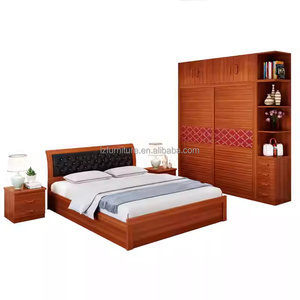 Ensembles complets de meubles de chambre en bois massif personnalisables et abordables avec lit, armoire, table de chevet et coiffeuse pour appartements - Product Image 2