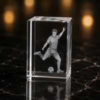 Cube en cristal gravé au laser 3D représentant un joueur de golf, presse-papiers en cristal K9 avec gravure intérieure du golfeur, trophée sportif personnalisé