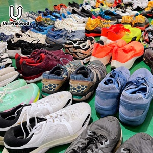 Chaussures de course d'occasion en gros, baskets de sport de seconde main - Product Image 2