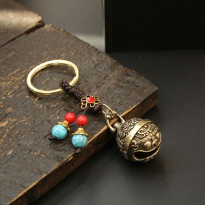 [Charm portachiavi per auto da uomo] Charm campana chimerica in ottone Vintage, decorazioni natalizie di Halloween, accessorio in stile rame metallizzato - Product Image 3