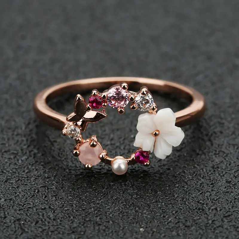 HOVANCI Fashion Creative Rose Gold Butterfly Crystal Flowers Finger Rings Glamour Zircon Butterfly Ring For Women