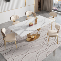 Meubles de salle à manger de luxe Table à manger en marbre Table longue 6 places Table et chaise de salle à manger avec cadre en acier inoxydable doré