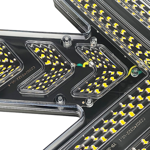 Impermeabile <span class=keywords><strong>12</strong></span>/24V segnale di freccia stradale semaforo Led indicatori di direzione per camion - Product Image 4