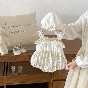 Robe salopette d'été 2026 pour bébés filles, style floral, dos nu, avec sac <span class=keywords><strong>triangulaire</strong></span>, pour les jeux en extérieur, style doux - Product Image 2