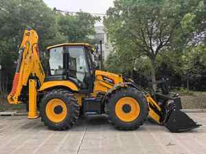 Retroexcavadora Usada CLONKING84C con Motor Diésel, Modelo 2022, Carga Nominal de 17 Toneladas, Equipo de Construcción - Product Image 4