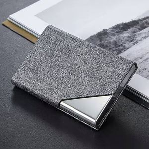 Estuche Metálico Premium para Tarjetas de Visita y Bancarias, de Acero Inoxidable - Product Image 4
