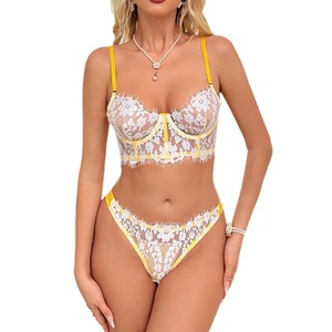 Completo Intimo Sexy in Pizzo con Reggiseno a Fascia Lunga, Perizoma, Bordo in Pizzo Effetto Ciglia, Design Floreale Trasparente, Taglio Alto, Scollo a V Frontale, Tessuto Dobby, ODM - Product Image 5