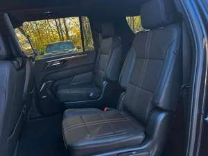 Chevrolet Suburban High Country 6.2L V8 My25 Essence, compatible E10, Transmission Automatique, 426 CV, V8, Conduite à Gauche - Product Image 2