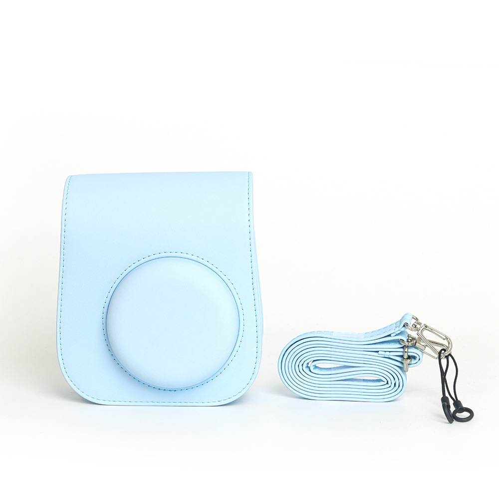 Hydrangea blue (ring black rope)