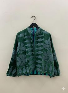 Chaqueta Kimono de Terciopelo Bordada a Mano para Mujer, Estilo Tradicional Suzani, Abrigo Boho, Moda Étnica de Boutique - Product Image 1