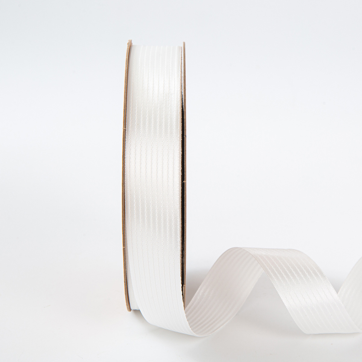 Blanc-2,5 cm, 50 mètres par rouleau