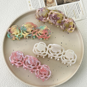 Pinza de pelo grande con diseño de rosa hueca francesa y ácido acético, para la parte trasera de la cabeza, estilo temperamental, para mujer, colección Primavera Verano - Product Image 1