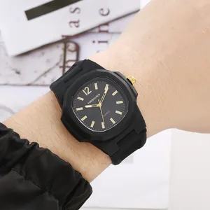 Jam tangan bermerek pabrikan jam tangan kustom kualitas tinggi pergelangan tangan murah promosi populer untuk wanita untuk pelajar